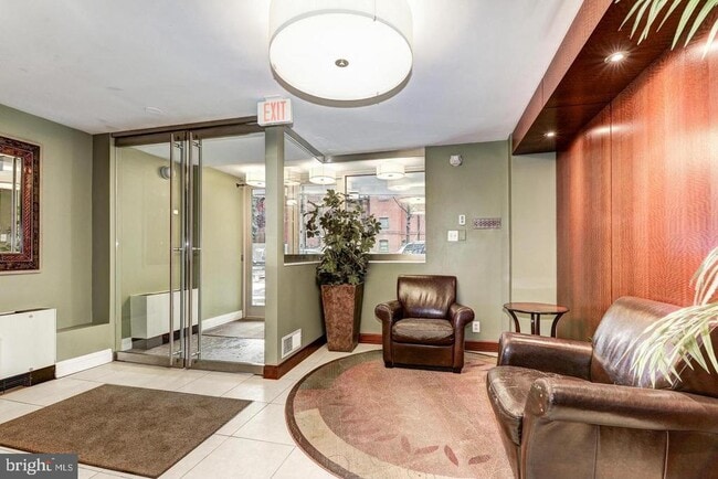 1260 21st St NW in Washington, DC - Building Photo - Building Photo