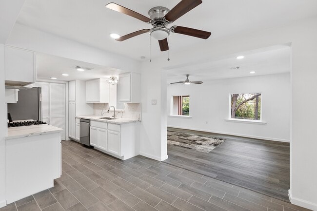 property at 12523 Province Point Dr