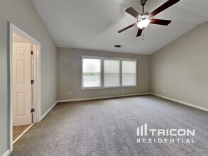 962 Gather Dr in Lawrenceville, GA - Building Photo - Building Photo