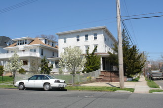 601 1st Ave in Asbury Park, NJ - Foto de edificio - Building Photo