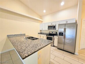 904 Nelson Rd N in Cape Coral, FL - Building Photo - Building Photo