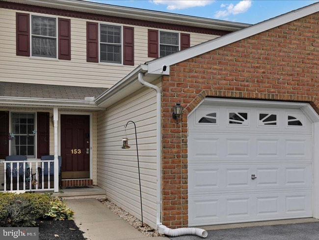 property at 153 S 21st St