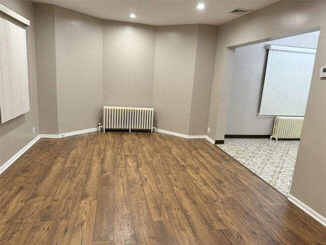 190 Park Ave in Harrison, NY - Building Photo - Building Photo