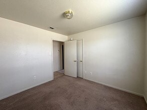 509 Primrose Dr, Unit B in Copperas Cove, TX - Foto de edificio - Building Photo