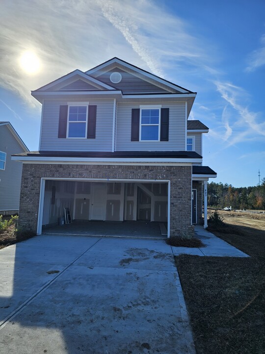 203 Justify Ave in Bloomingdale, GA - Building Photo