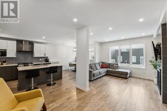 141 Maynooth Ct in Ottawa, ON - Building Photo - Building Photo