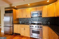 38 N Front St photo'