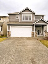 18314 115th Ave E in Puyallup, WA - Building Photo