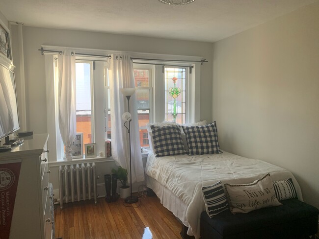 property at 20 Hemenway St