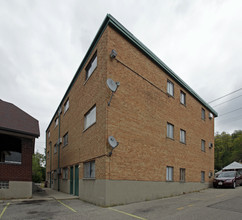 9495 Reading Rd in Cincinnati, OH - Building Photo - Building Photo