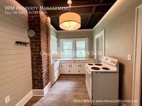 304 Chicago Pl NW in Canton, OH - Building Photo - Building Photo