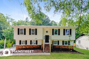 1278 Millerwood Dr in Winston-Salem, NC - Building Photo