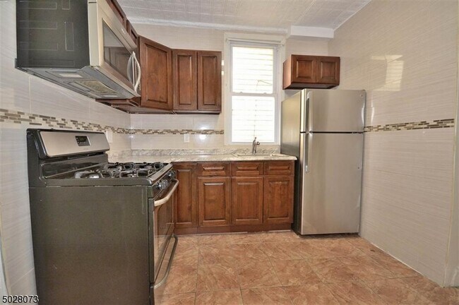 59 46th St-Unit -1 in Weehawken, NJ - Building Photo - Building Photo