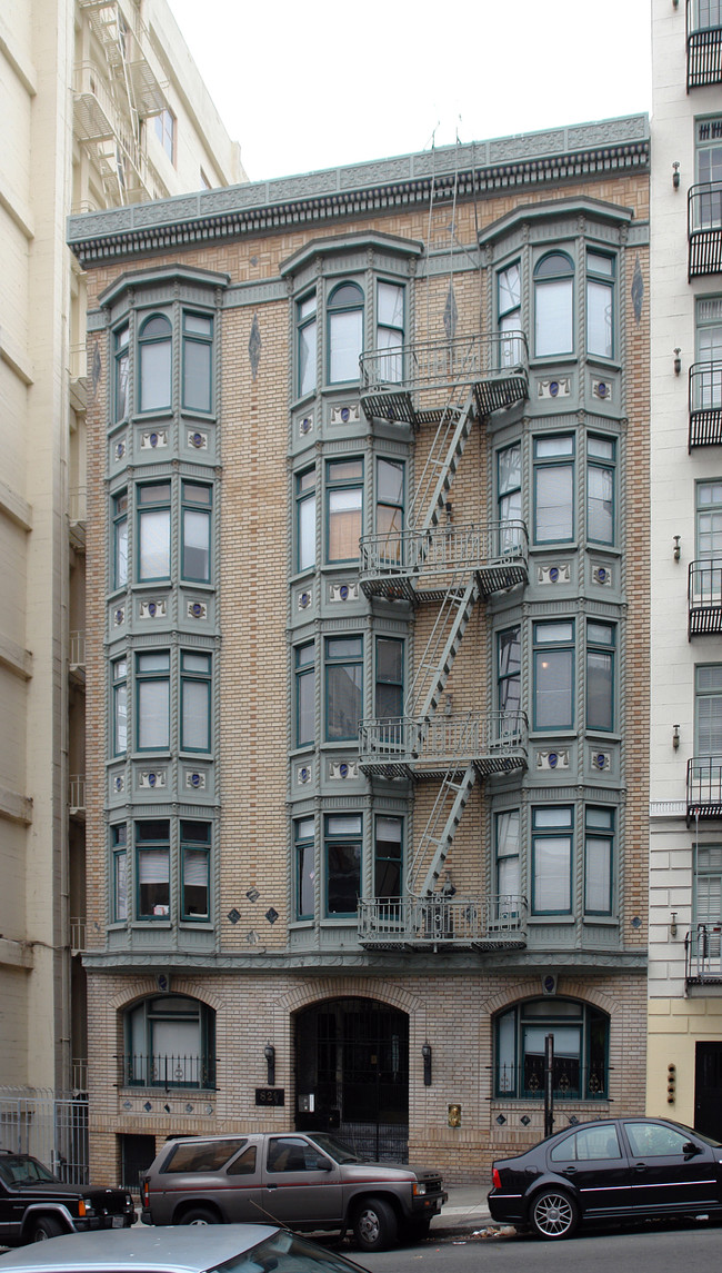 Westcliffe Apartments in San Francisco, CA - Building Photo - Building Photo