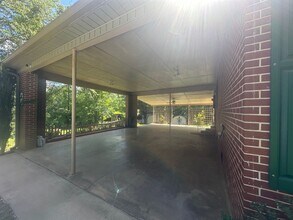 172 E Whiten Dr in Heflin, AL - Building Photo - Building Photo