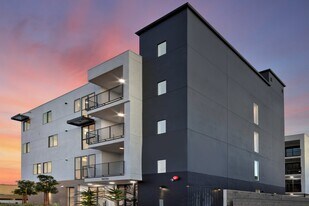 18334 Malden St in Los Angeles, CA - Building Photo