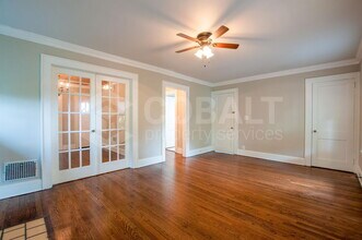 499 Winton Terrace NE in Atlanta, GA - Building Photo - Building Photo