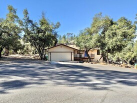 16481 Tony Ct in Grass Valley, CA - Building Photo