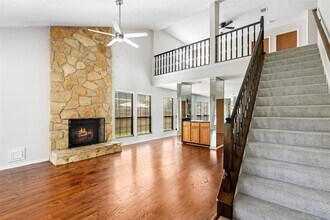 3122 Lake Stream Dr in Houston, TX - Building Photo - Building Photo