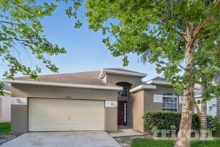 4312 Hidden Meadow Dr in Kissimmee, FL - Building Photo