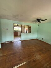 2611 Meadowlane Dr in Granite City, IL - Foto de edificio - Building Photo