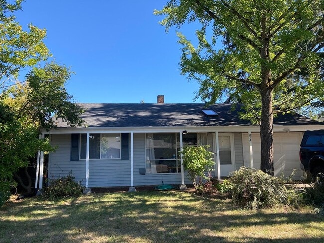 property at 224 NE 127th Ave