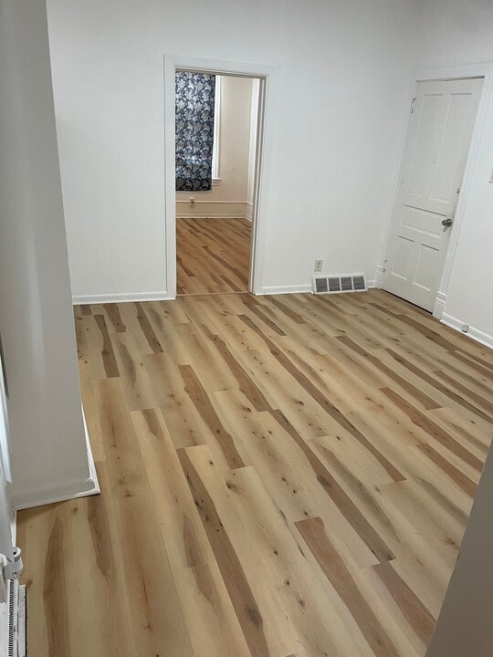 726 Evergreen Ave, Unit Apt 1 First Floor in Pittsburgh, PA - Building Photo