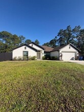 4602 Karen Ave N in Lehigh Acres, FL - Foto de edificio - Building Photo