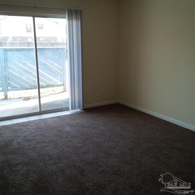 1608 Green Briar Pkwy in Gulf Breeze, FL - Building Photo - Building Photo