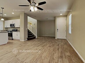 7361 Arlington Garden St in Las Vegas, NV - Building Photo - Building Photo