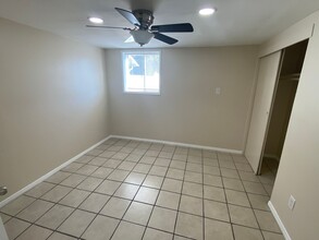 1187 E Washington Ave in El Cajon, CA - Building Photo - Building Photo