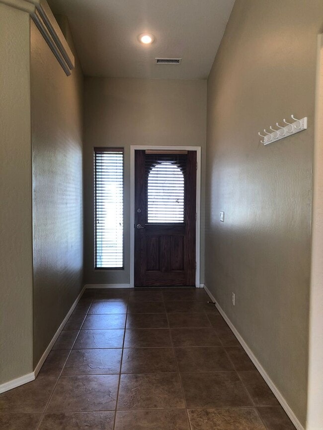1216 Mosher Ln in Prescott, AZ - Foto de edificio - Building Photo