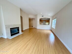 30873 Paloma Ct in Westlake Village, CA - Building Photo - Building Photo