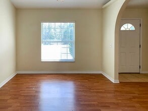 20754 N W 57th Pl in Newberry, FL - Building Photo - Building Photo