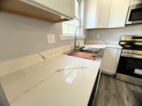 24926 Talladega Rd in St. Robert, MO - Building Photo - Building Photo