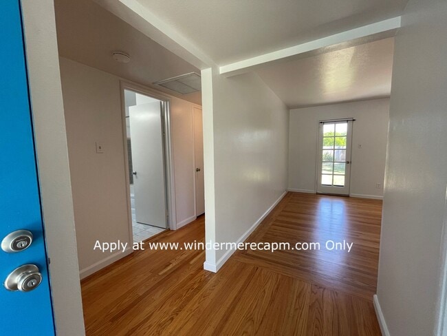 2225 22nd Ave in Sacramento, CA - Building Photo - Building Photo