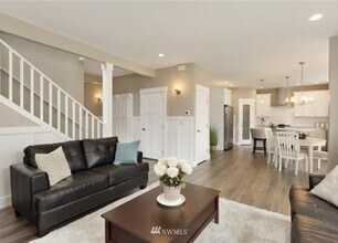 6218 N Beulah Ave in Ferndale, WA - Foto de edificio - Building Photo