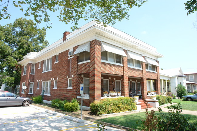 810 Pennsylvania Ave in Fort Worth, TX - Building Photo - Building Photo