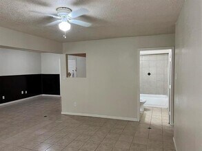 321 Monica Dr in Garland, TX - Building Photo - Building Photo