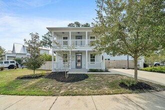 54 Montclair Ave in Santa Rosa Beach, FL - Foto de edificio - Building Photo