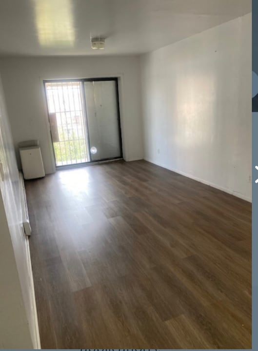 65-20 Jay Ave-Unit -First Level in Queens, NY - Building Photo