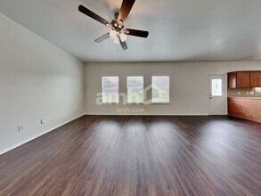 20102 Glacier Falls Dr in Tomball, TX - Building Photo - Building Photo