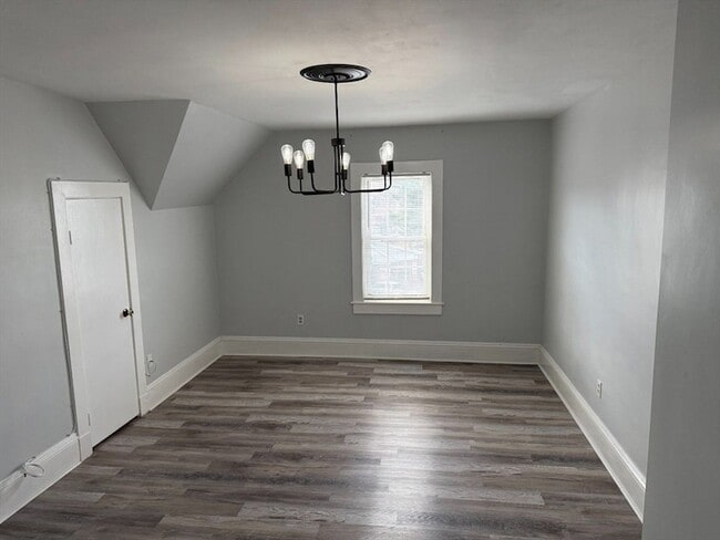 21 Essex St, Unit 5 in Saugus, MA - Building Photo - Building Photo