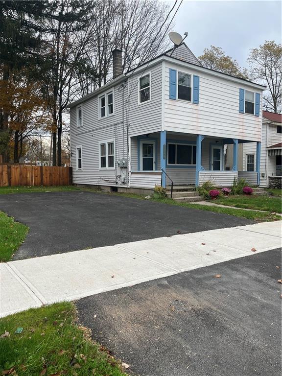 102 Sullivan St in Wurtsboro, NY - Building Photo - Building Photo