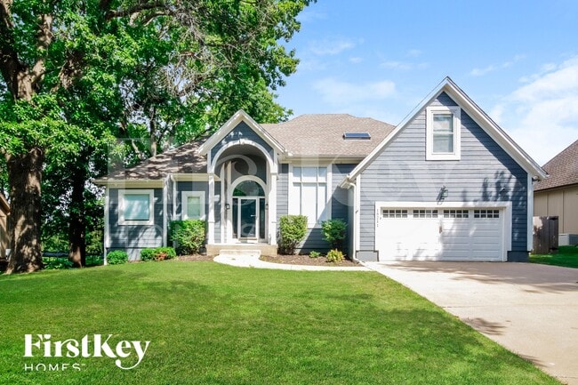 property at 15211 Maple St