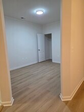 24660 Woolly Mammoth Ter, Unit 404 in Aldie, VA - Foto de edificio - Building Photo