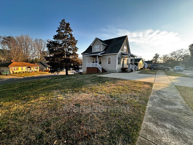 501 Fisher St in Clayton, NC - Building Photo - Building Photo