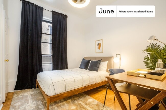 property at 245 W 135th St