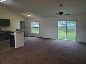 212 Locust Pass Ln in Ocala, FL - Building Photo - Building Photo