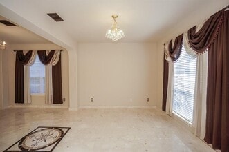 20718 Sapphire Lake Rd in Richmond, TX - Foto de edificio - Building Photo